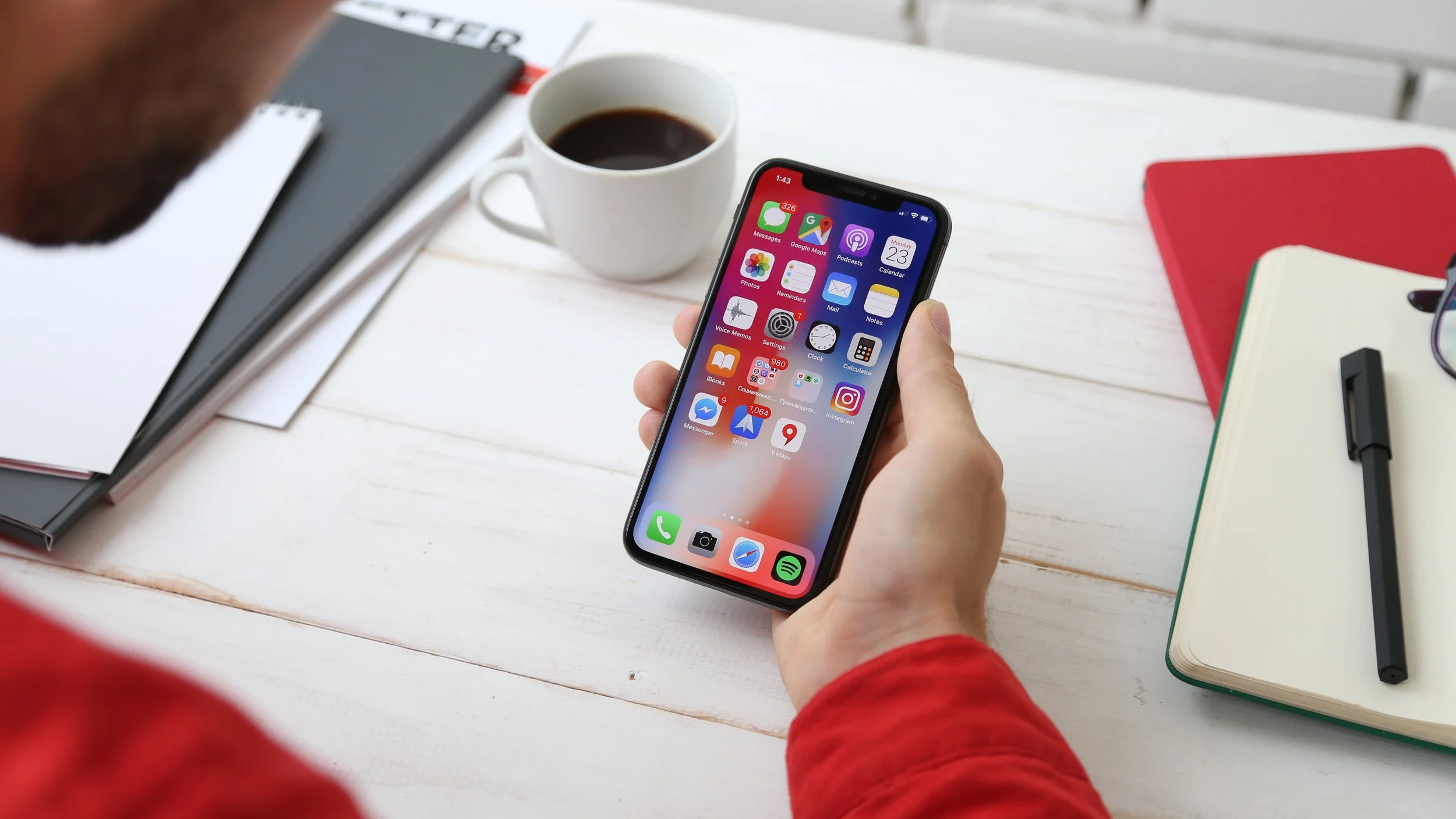 App Vs Website: Which One to Choose for Your Business?
