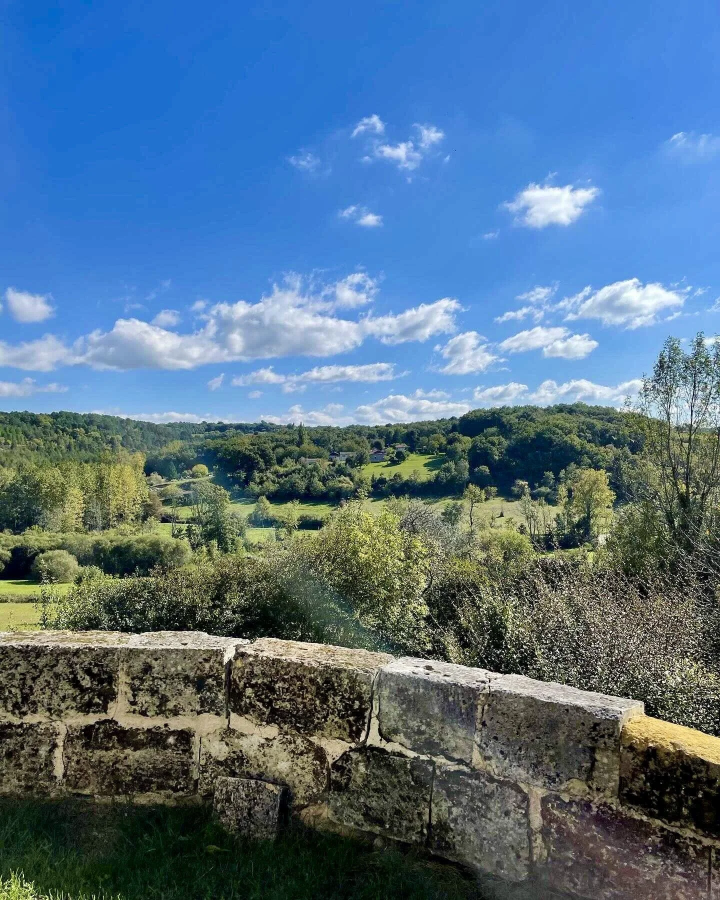 Welcome to the Family, Chateau de Belet supporting image